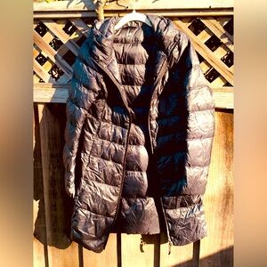 UniQlo Ultra Light Weight Down Jacket